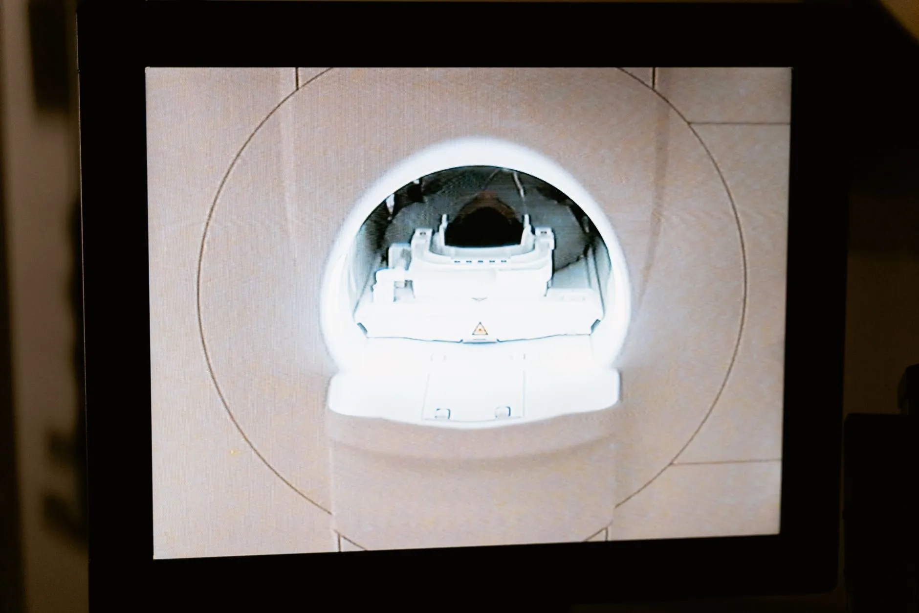 悠亿科技软件开发流程解析：从需求分析到上线部署